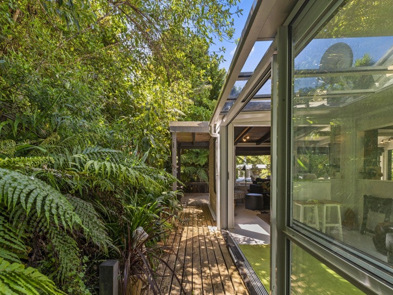 15 Tombleson Road, Lake Rotoma - Carousel 17