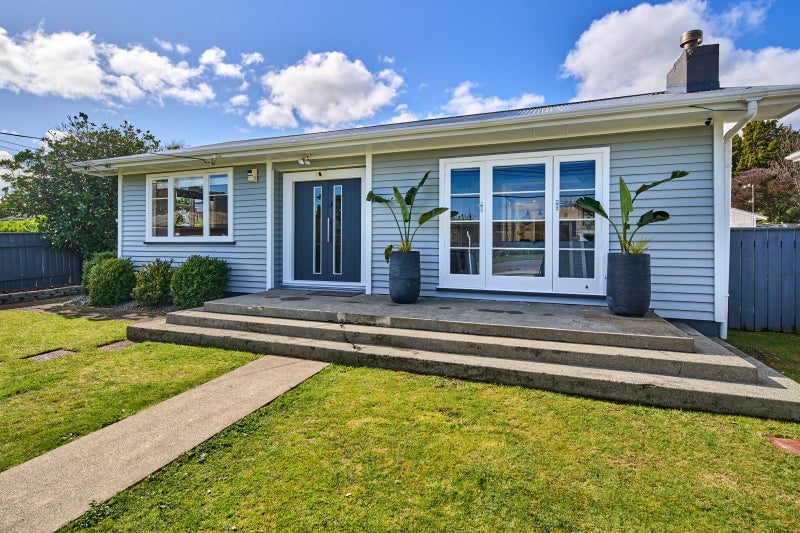 3 Montgomery Crescent, Clouston Park, Upper Hutt - Carousel 2