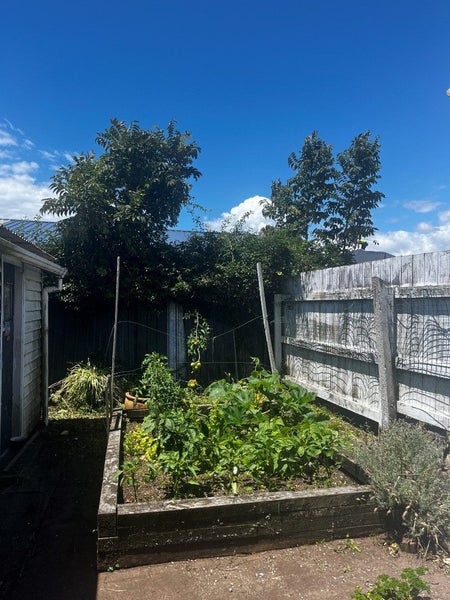102 Tripoli Road, Panmure, Auckland - Carousel 12