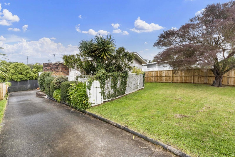 38 Lawrence Crescent, Hillpark, Auckland - Carousel 2