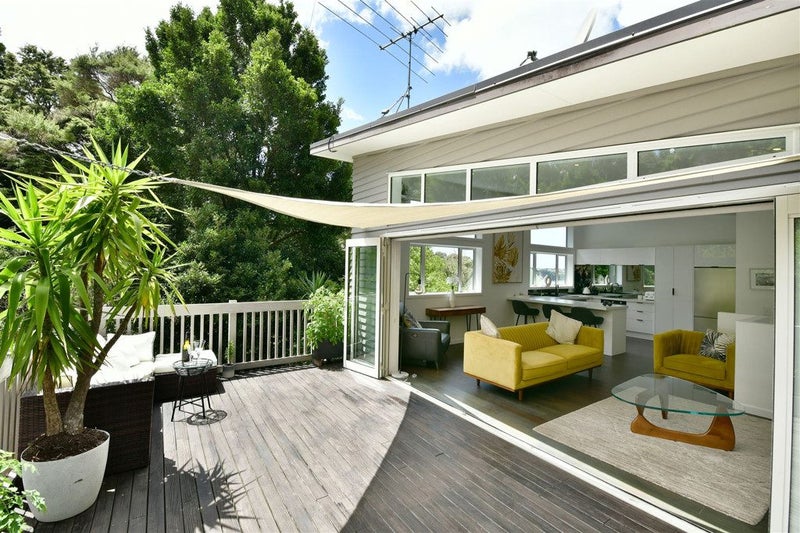 31A Cochrane Avenue, Arkles Bay, Whangaparaoa - Carousel 1