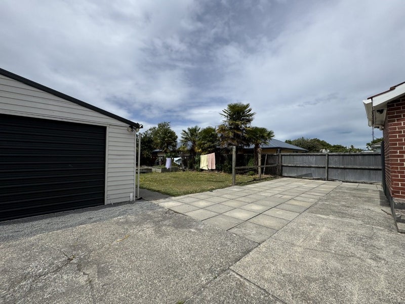 14 Mcgregors Road, Bromley, Christchurch - Carousel 11