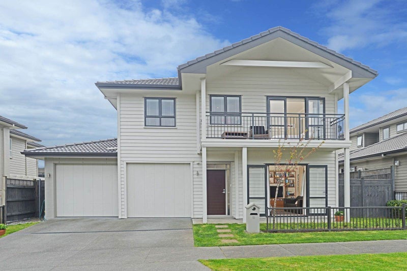 13 Kauriki Terrace, Stonefields, Auckland - Carousel 2