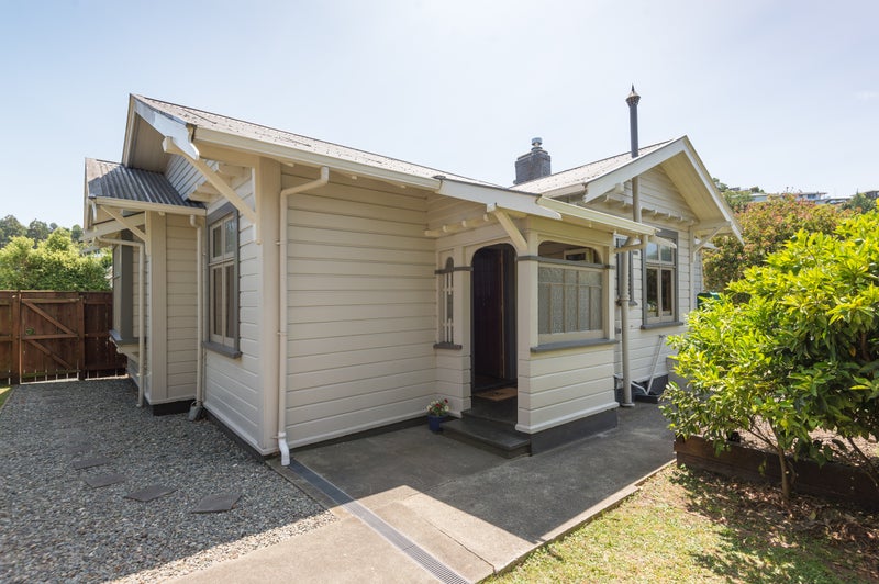 1/131 Toi Toi Street, Toi Toi, Nelson - Carousel 2