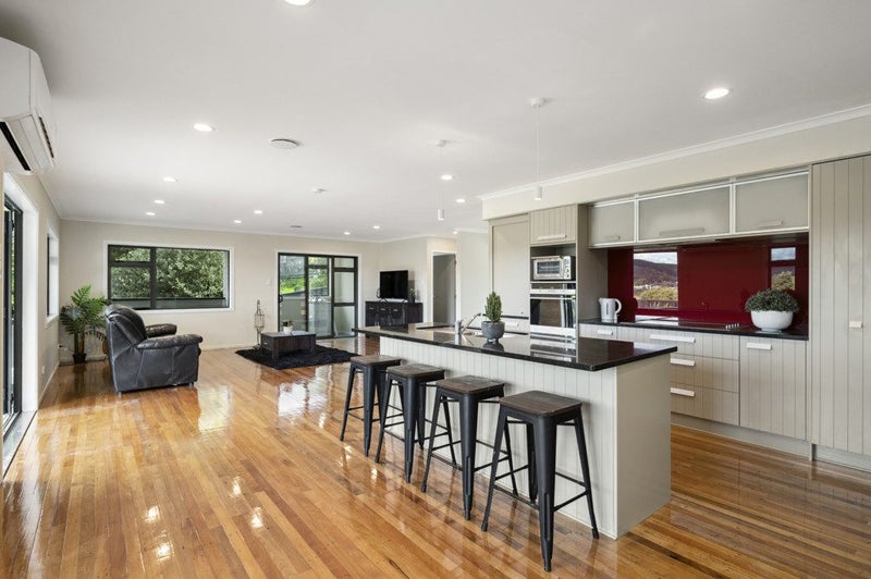 485A State Highway 33, Okere Falls - Carousel 2