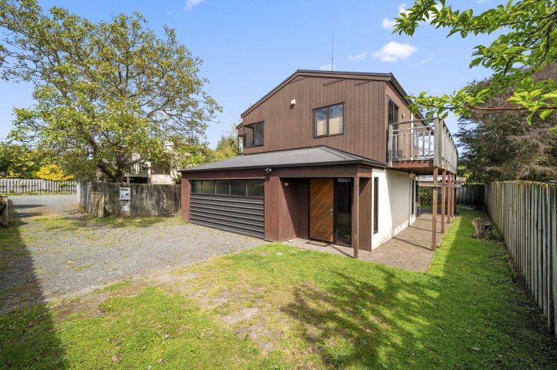 2/11 Kereru Street, Two Mile Bay, Taupo - Carousel 1