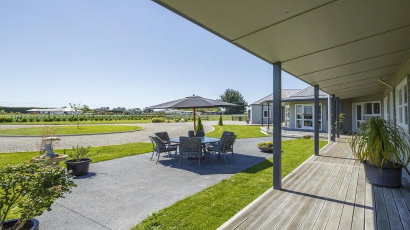 117 Clevely Line, Bunnythorpe, Palmerston North - Carousel 2