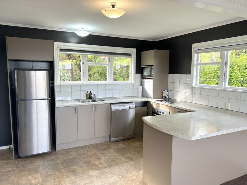 56 Salford Street, Newlands, Wellington - Carousel 1