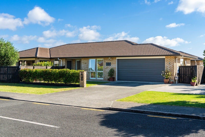 1 Spinnaker Lane, Mangawhai, Mangawhai - Carousel 1