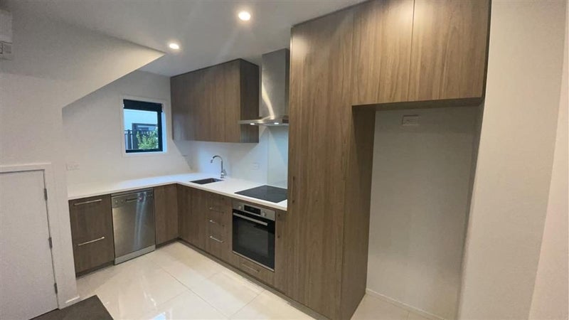 11/307 Madras Street, Christchurch Central, Christchurch - Carousel 2