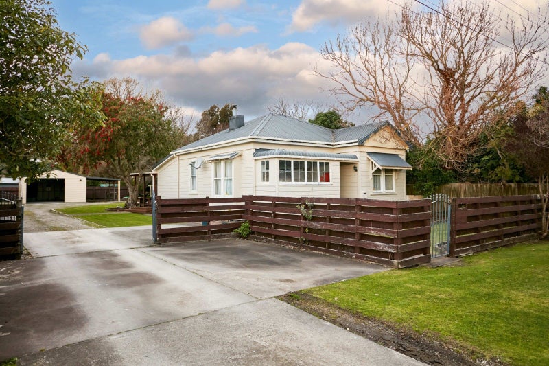 8 Steele Road, Tamarau, Gisborne - Carousel 2