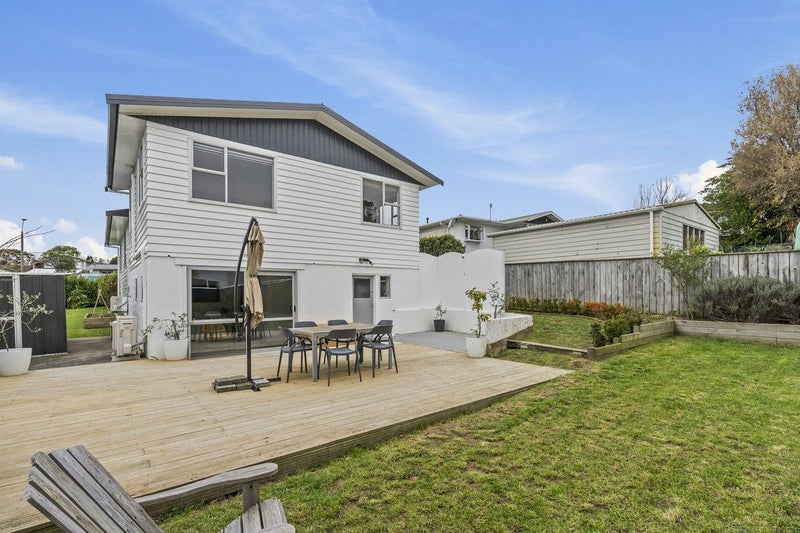 445 Warspite Avenue, Ascot Park, Porirua - Carousel 1