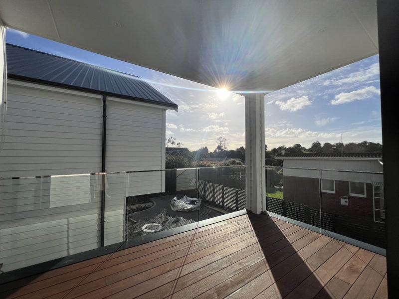 11B Markham Place, Bucklands Beach, Auckland - Carousel 13