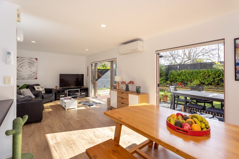 18J Hudson Street, Ellerslie, Auckland - Carousel 1