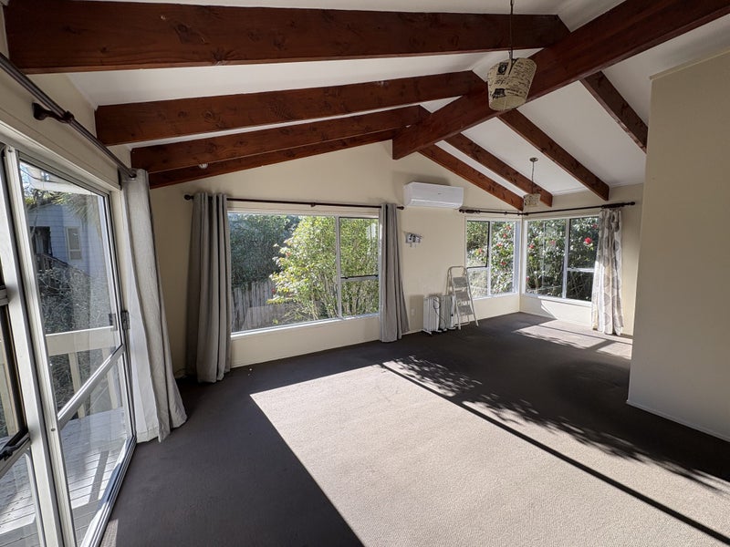 1/43 Roberts Road, Glenfield, Auckland - Carousel 2