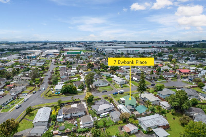 7 Ewbank Place, Manurewa, Auckland - Carousel 21