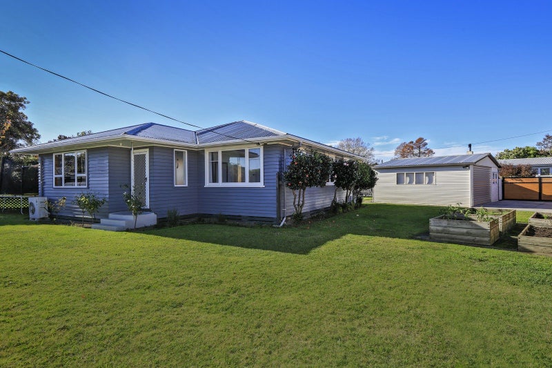 33 Neeve Road, Taradale, Napier - Carousel 1