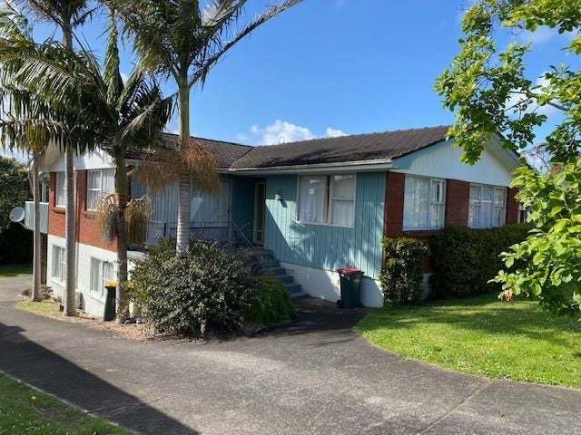 5 The Crest, Sunnyhills, Auckland - Carousel 1