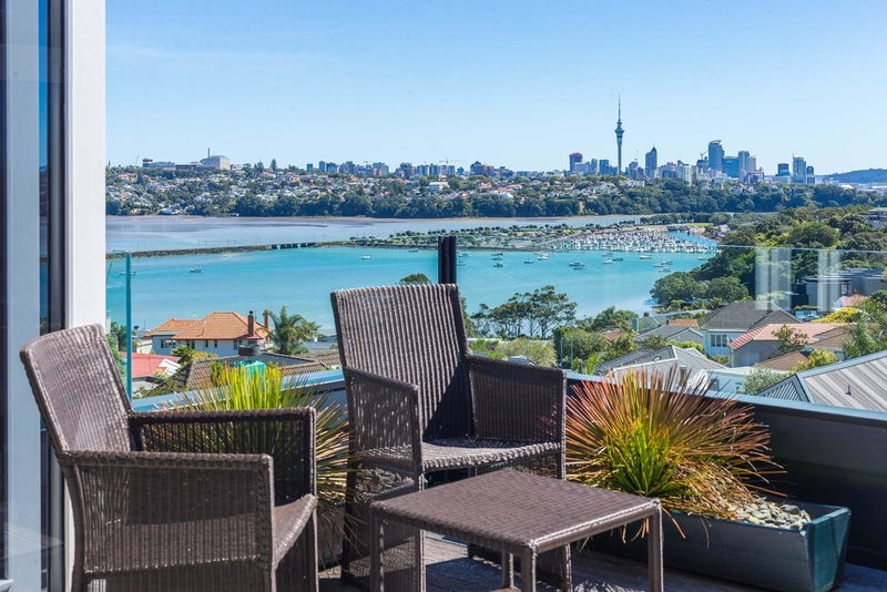 7 Ngaiwi Street, Orakei, Auckland - Carousel 2