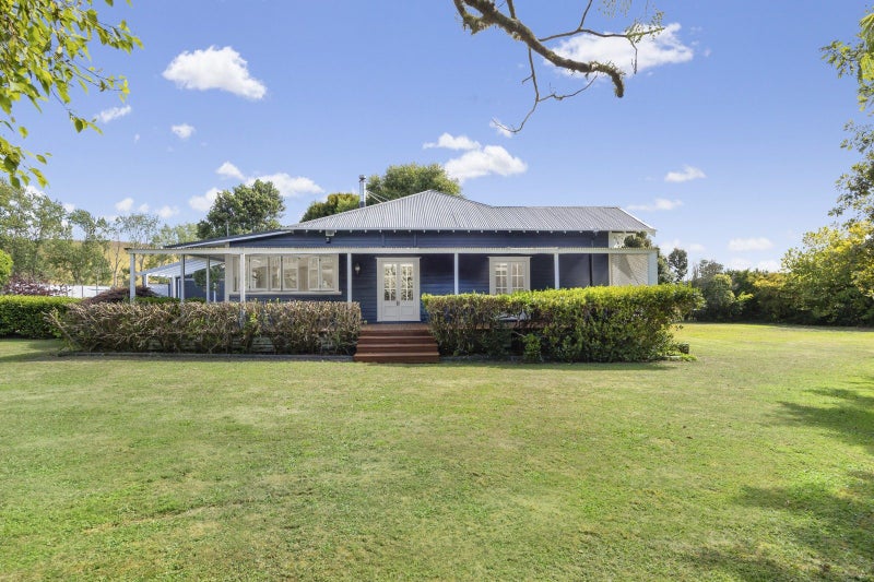 149 Kimptons Road, Manurewa - Carousel 2