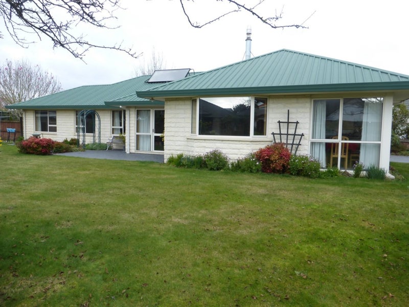 4 Fuchsia Place, Halswell, Christchurch - Carousel 1