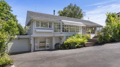 44 Patons Road, Howick, Auckland - Carousel 1