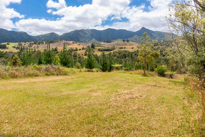 147 Taita Road, Waimamaku - Carousel 35