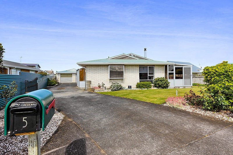 5 Green Lane, Hawera - Carousel 33