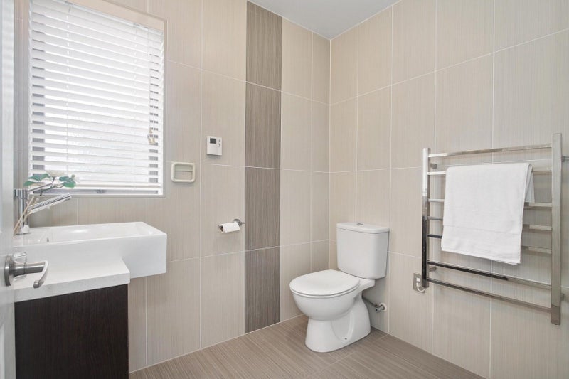 8 St Albans Avenue, Mount Eden, Auckland - Carousel 19