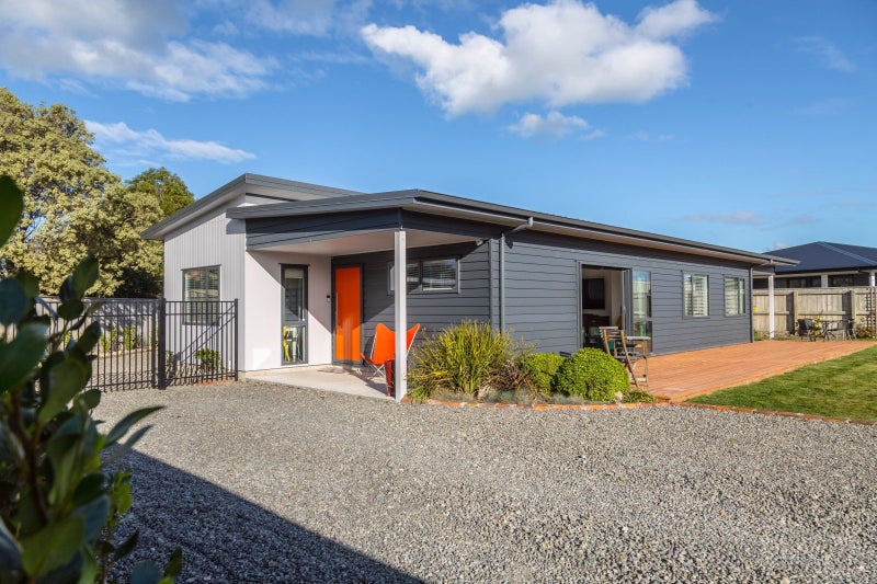 1 Tuatahi Avenue, Solway, Masterton - Carousel 1