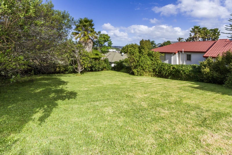 1/28 Spencer Road, Pinehill, Auckland - Carousel 16