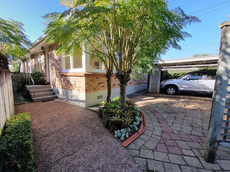 77A Western Springs Road, Morningside, Auckland - Carousel 2