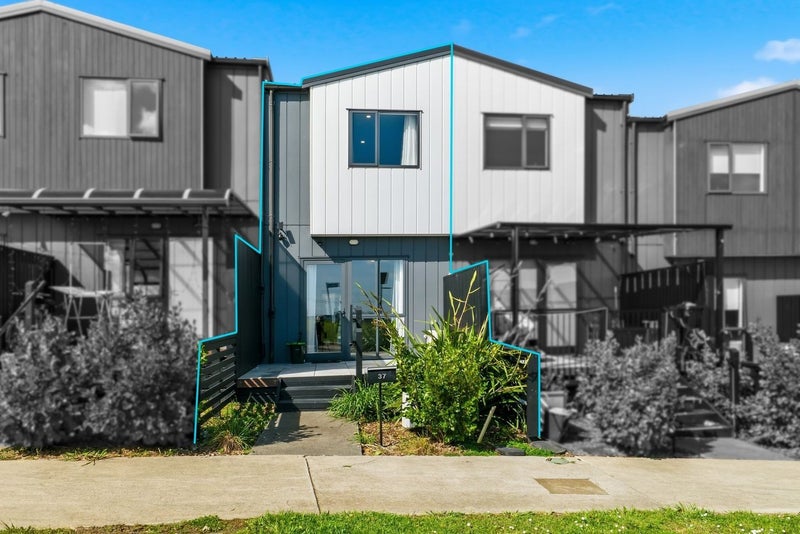 37 Canna Street, Totara Park, Auckland - Carousel 2