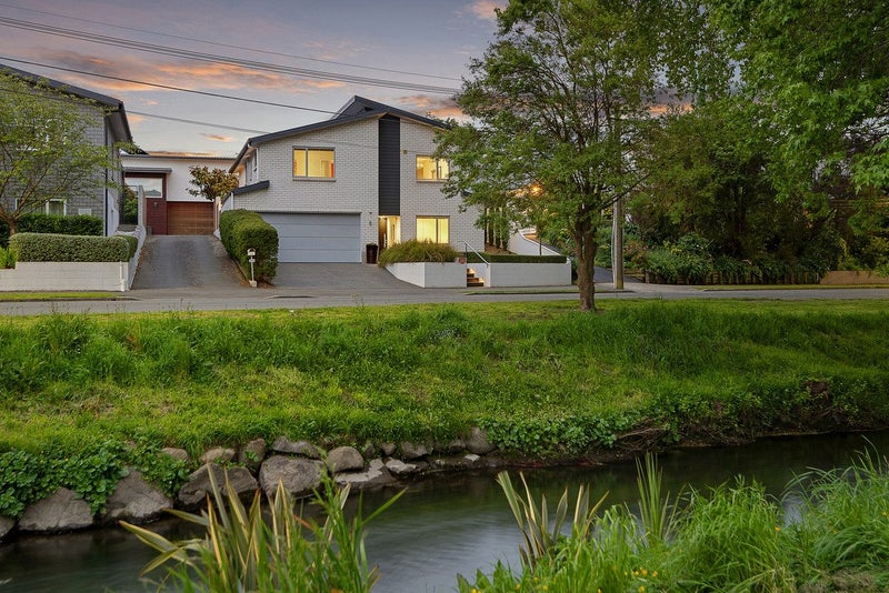 297 Eastern Terrace, Sydenham, Christchurch - Carousel 25