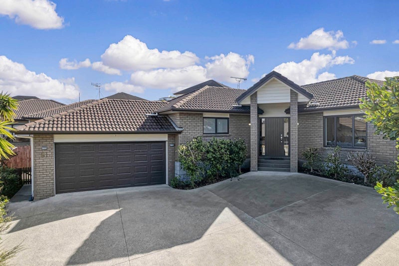 61 Fairview Avenue, Fairview Heights, Auckland - Carousel 1