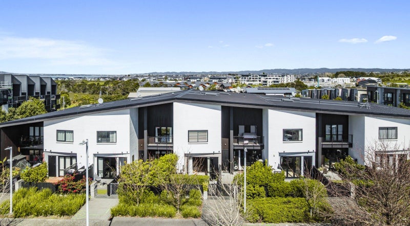 39 Rangihina Road, Hobsonville, Auckland - Carousel 1