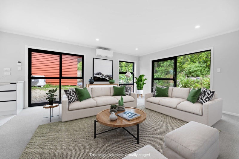 9 Winnie Close, Acacia Bay, Taupo - Carousel 2