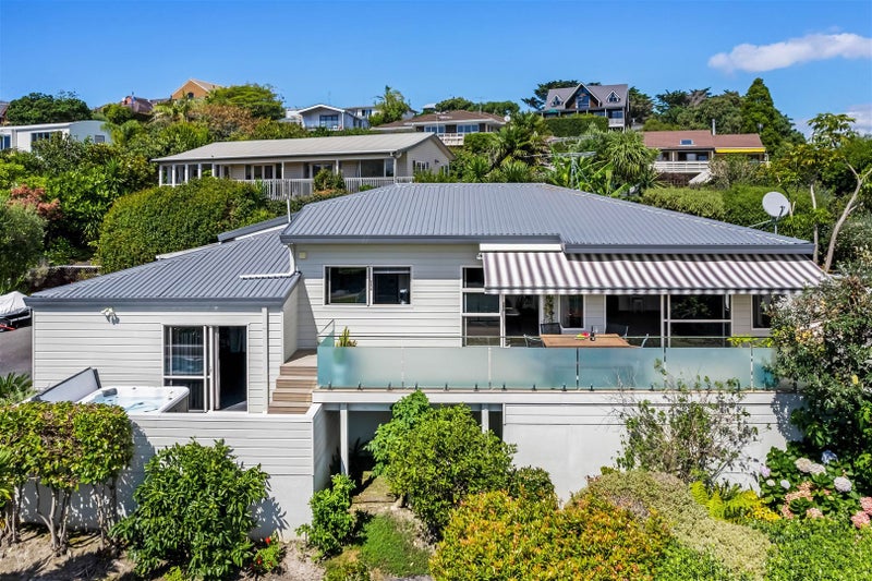 8 Glanville Close, Stanmore Bay, Whangaparaoa - Carousel 1