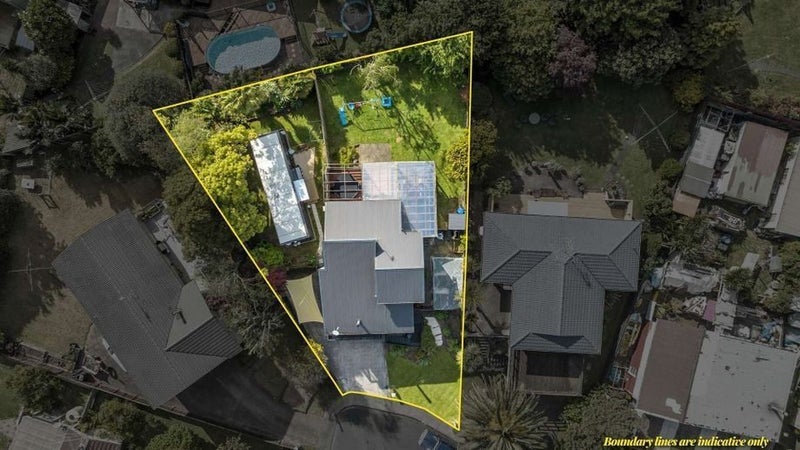 9 Snowden Place, Opaheke, Papakura - Carousel 16