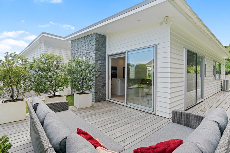 12 Park Avenue, Mangawhai Heads, Mangawhai - Carousel 2