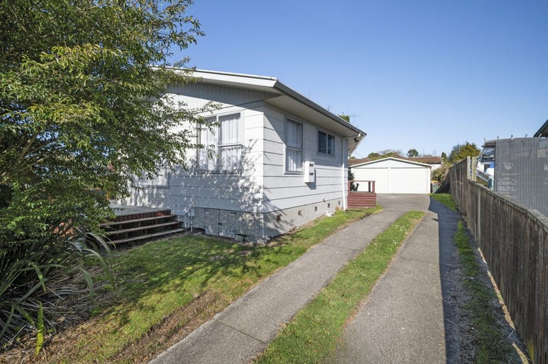 18 Sequoia Crescent, Owhata, Rotorua - Carousel 15