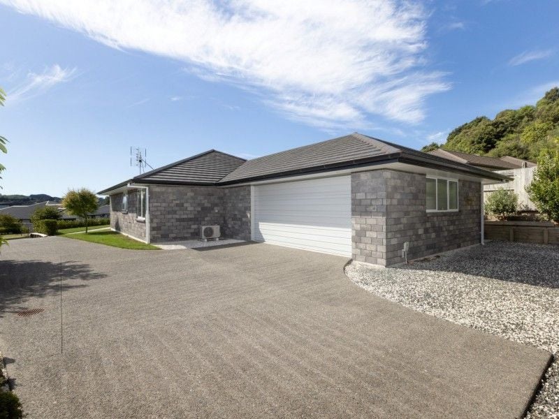 18 Ellesmere Close, Pyes Pa, Tauranga - Carousel 15