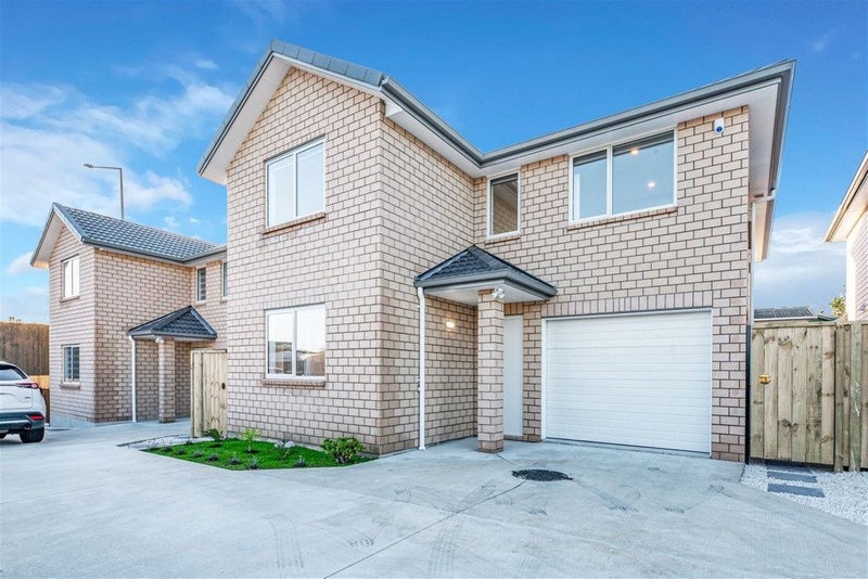 43B Oreil Avenue, West Harbour, Auckland - Carousel 2