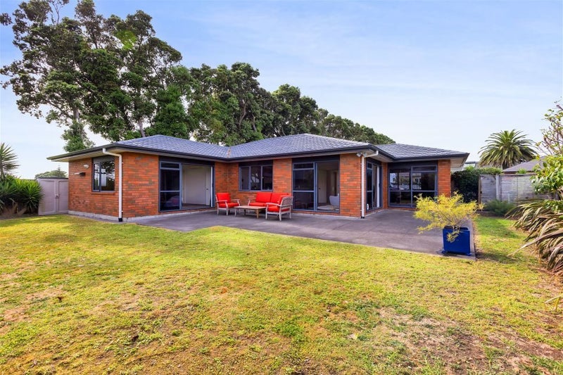 23B Marlin Terrace, Bell Block, New Plymouth - Carousel 1