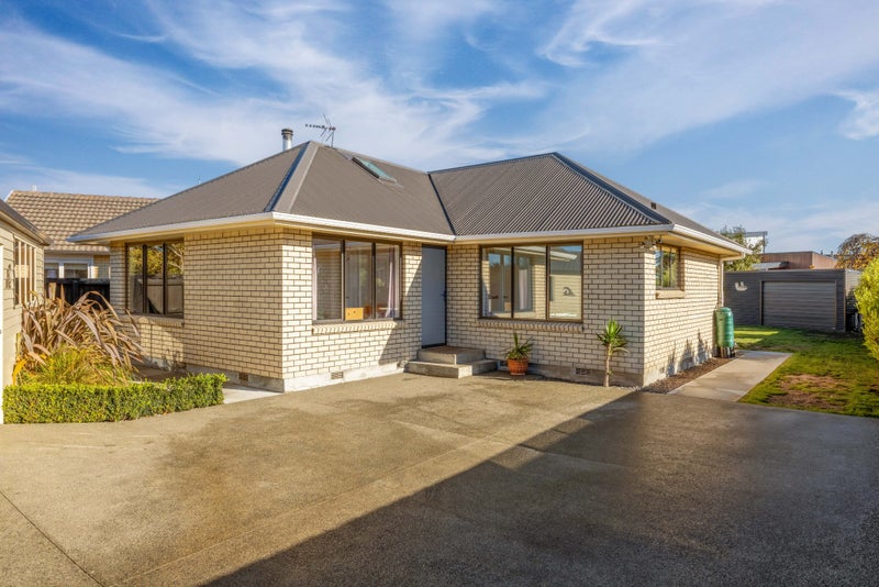 102 Bridge Street, New Brighton, Christchurch - Carousel 1