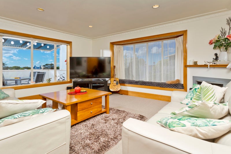 12A Huka Road, Birkenhead, Auckland - Carousel 2