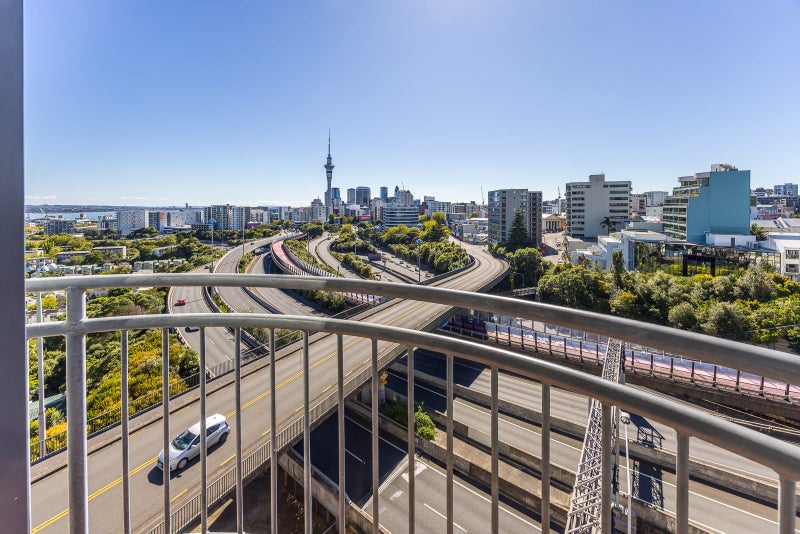 7H/11 Howe Street, Auckland Central, Auckland - Carousel 2