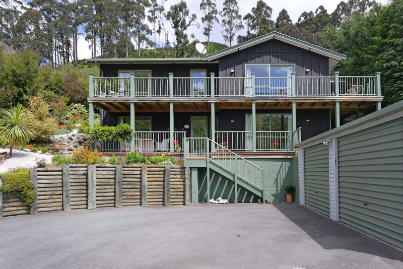73 Robinson Road, The Brook, Nelson - Carousel 1