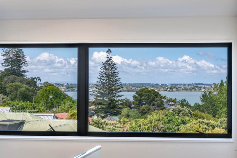 5B Viewland Avenue, Onehunga, Auckland - Carousel 2