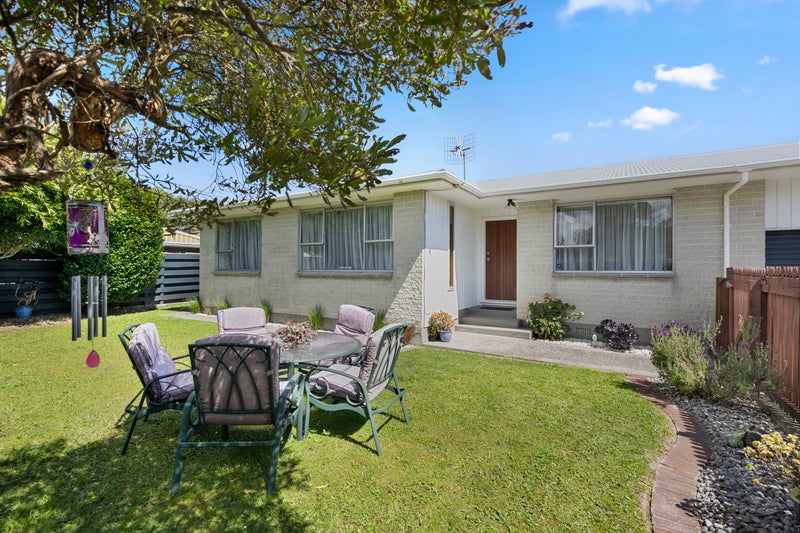2/6 Belgrave Street, Wainuiomata, Lower Hutt - Carousel 1
